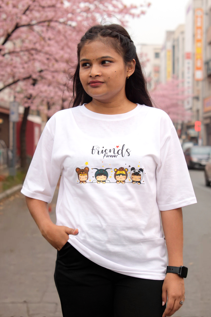 Women's Friend's Forever Printed Oversized T-shirt